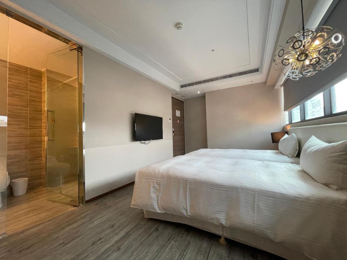 Royal Fine Hotel Kaohsiung Esterno foto