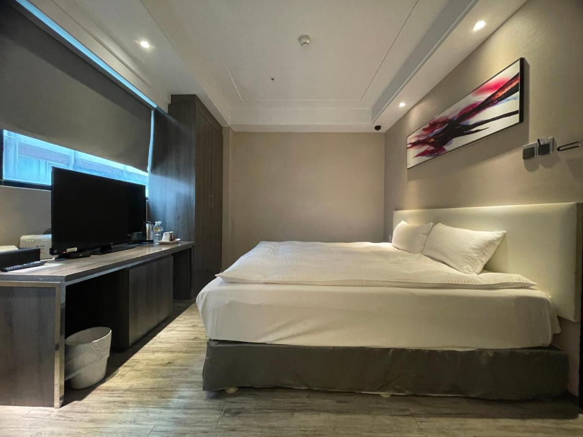 Royal Fine Hotel Kaohsiung Esterno foto