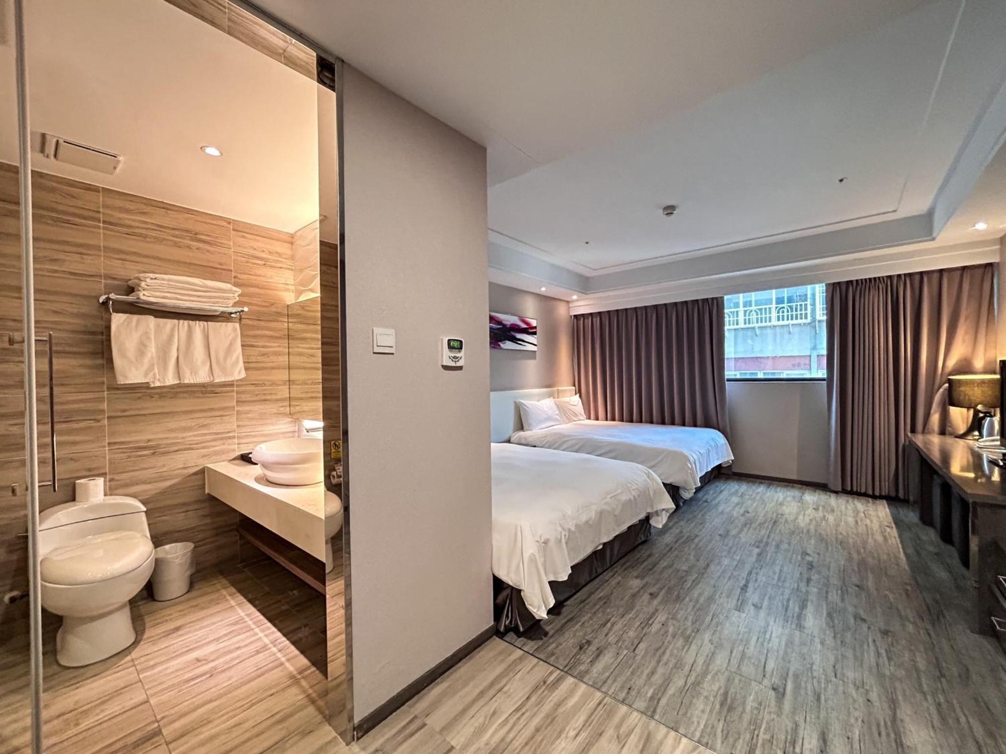 Royal Fine Hotel Kaohsiung Esterno foto