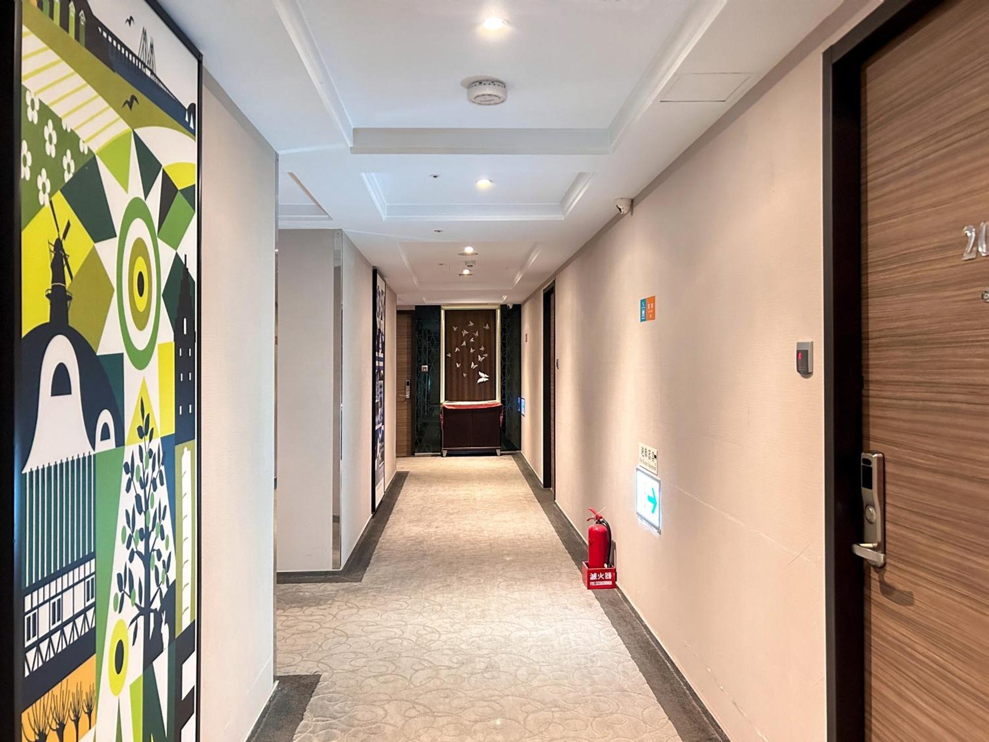 Royal Fine Hotel Kaohsiung Esterno foto